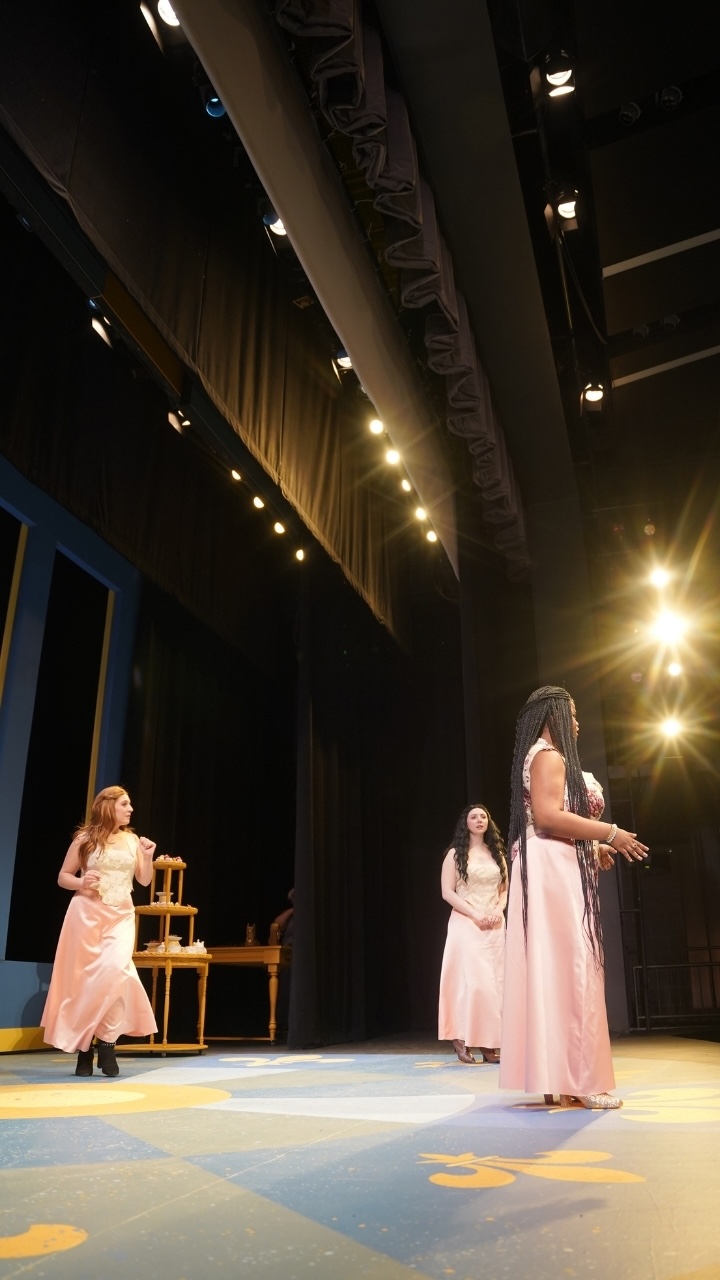 Allegheny College students on stage performing Marie Antoinette