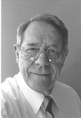 Headshot of Reverend Dr. Don Skinner '54, chaplain
