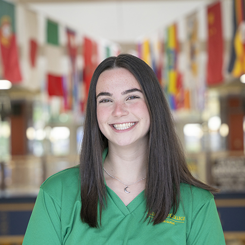 Headshot of Abby Robords