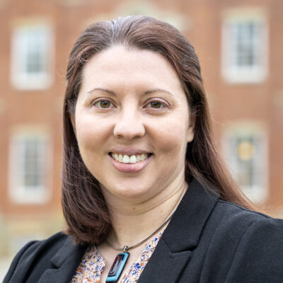 Headshot of Jennifer Dearden