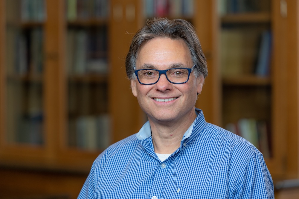 Headshot of Mark Cosdon
