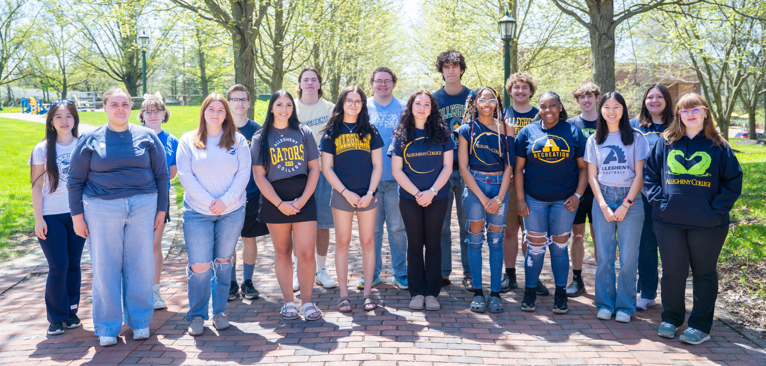 Group of students standing outside.