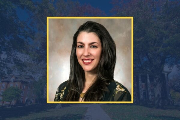 Headshot of Emily Ricotta '09