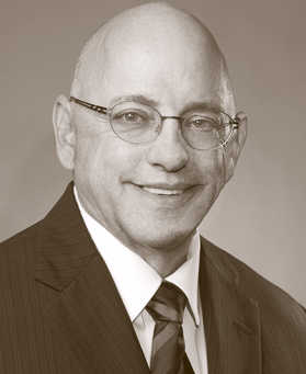 Headshot of Stuart Armstrong ’81